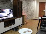 Tôi Cần Cho Thuê Gấp Căn Hộ Hưng Phát 1 - Mặt tiền Lê Văn Lương. DT 70M2, 2 Phòng ngủ, 2 WC. Giá: 8Tr5/tháng