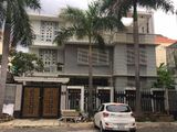 Bán Gấp Biệt Thự Đường 19C, Khu Tên Lửa, DT 15X12M, Giá 12.5 Tỷ.