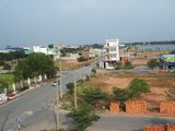 Ngân Hàng Hỗ Trợ Thanh Lý 36 Nền Đất Khu Dân Cư Tên Lửa 2. Giá 656 Triệu/nền. Sổ Hồng Riêng