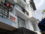 Hai Chị Em Cần Bán Gấp Nhà Đinh Tiên Hoàng, 25M, 3 Tầng, 2.9 Tỷ Để Đi Nước Ngoài
