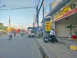 Bán Nhà Mặt Tiền Nguyễn Văn Linh, Cách Ngã Tư 10 Căn -