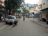 Cần Bán Gấp Nhà 3 Tầng 40M2 Nguyễn Chí Thanh Ba Đình Giá 6,3 Tỷ