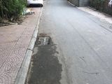 Cực Hiếm Lô Đất 52M2 - Đường Ô Tô Vào - Giá Chỉ 1.8 Tỉ - Tại Long Biên.