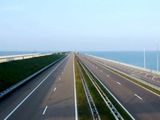 Cho Thuê Phòng Mới 100% Khép Kín, Bên Khách Sạn Mariot Mễ Trì Thượng.