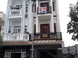 Định Cư Nước Ngoài Cần Bán Nhà 1 Trệt 2 Lầu, Sổ hồng riêng, Trịnh Như Khuê
