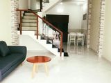 Bán Nhà 1 Trệt 2 Lầu, Diện Tích 72M2 Đường Huỳnh Hữu Trí.