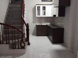 Nhà Đẹp - View Hồ - Ô Tô Đỗ Cửa - Giá 2,85 Tỷ