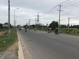 Sang Nhượng Vài Lô Đất Ngay Chợ Bến Cát. Giá Chỉ 400 Triệu/100M2, Thổ Cư 100%, Kinh Doanh Tốt