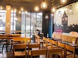 Cho Thuê Quán Cafe Vị Trí Đẹp Tại Long Biên, Mặt Phố Chính, Mặt Tiền Rộng. Hot! Đẹp!