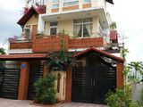 Bán Gấp Nhà 75M2, 3 PN Tại Đường Lê Thước, P. Thảo Điền, Q.2. Giá: 2,69 Tỷ. Lh: 079.211.6794