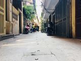 1.2 Tỷ - Sổ Vuông - 10M Ô Tô - Cạnh Hồ Sạch Nhất Định Công - 4 Phòng Khép Kín