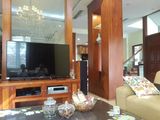 Biệt Thự Làng Việt Kiều Châu Âu Đẹp Không Tì Vết, 256M2, 3 Tầng. Giá 27 Tỷ