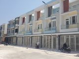 Bán Nhà Phố Liền Kề Đông Hòa - Dĩ An