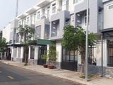 Cần Bán Gấp Nhà Phố , 1 Trệt , 1 Lầu , Bình Dương Giá Rẻ , Sổ Hồng Riêng