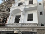 Bán Nhà hẻm xe hơi Ô Mê Ly . Diện tich: 6X14M. 1Triệu , 2Lầu , sân thượng . Giá 5.7 Tỷ .