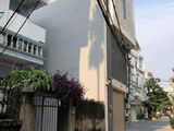 Đất Phân Lô Khu Biệt Thự Bên Hồ Lâm Du