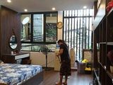 Bán Nhà Vị Trí Đẹp, Có Vỉa Hè, Kinh Doanh Sầm Uất Ở Đường Láng.