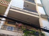 Cho Thuê Gấp Nhà Nguyên Căn Mặt Phố Đặng Tiến Đông, Diện tích: 65M2