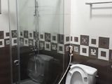 Bán Gấp Nhà Lạc Long Quân 32M2 x 5 Tầng - Mặt tiền 4M - Giá 3.2 Tỷ