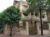 Bán Gấp Đất Mặt Phố Nguyễn Hoàng Tôn, Lô Góc, Tây Hồ, Diện tích 122M2, Mt 10,5M. 19,5 Tỷ. Liên hệ: 0939760222