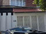 Bán Nhà Mặt Tiền Hẻm xe hơi 184 Nguyễn Văn Quỳ. Diện tích 7X20M. 1 Trệt, 2 Lầu, sân thượng, 5 Phòng ngủ. Giá 7.9 Tỷ.
