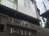 Bán Nhà Hẻm 903 Trần Xuân Soạn .Diện tích 4X8M. 1 Trệt, 1 Lầu, sân thượng .2 Phòng Ngủn. Giá 3 Tỷ .