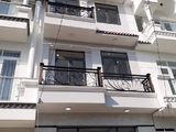 Bán Nhà Phố Đẹp Hxh 1979 Htp .dt 4.6X13M. 1Tr,2L,st . Giá 4.75 Tỷ .