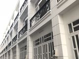 Nhà Kdc Mới 100%, 2 Lầu, Ngay Bến Xe Ngã Tư Ga.lh Chính Chủ: 0899.48.2995.