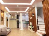 Cần Bán Nhà Đường Láng : Mới , Kinh Doanh Tốt. Dt: 30M, 5 Tầng , Giá 3,4 Tỷ- 0766306508