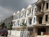Cần Bán Căn Shophouse 1Trệt 2Lầu Mặt Tiền Cổng Sau Kcn Nam Tân Uyên-Sổ Hồng Riêng