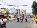 Cho Thuê Nhà Mặt Tiền Huỳnh Tấn Phát .căn Góc .1Trệt,1Lầu.2Phòng Ngủ. Giá 23 Tr / Tháng .