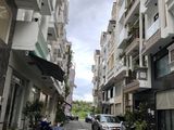 Bán Nhà Khu Hoàng Quốc Việt . 3 Tầng .Đang Có Hđ Thuê 20 Tr / Tháng . Bán 6.3 Tỷ .