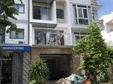 Chính Chủ Bán Nhà Tuyệt Đẹp Khu Phạm Hữu Lầu .Dt 5X18M. Full Nội thất Cao Cấp . 9.6 Tỷ .