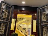 Bán Gấp Nhà Phố Mới Xây Rất Đẹp Thủ Đức, Mặt Tiền Quốc lộ 13 Thủ Đức, Đã Có Sổ Hồng, Ngân Hàng Hỗ Trợ 70%
