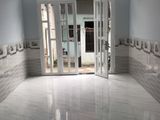 Cho Thuê Nhà Nguyên Căn Hẻm 1056 Htp . Nhà Mới Xây .dt 3.2X10M. Trệt , Lầu ,2Pn.2Wc. Giá 7 Tr .
