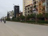 Mặt Phố Trần Vỹ 136M2 Mặt Tiền 8M, Lô Góc Có Nên Đầu Tư Hay Không ?