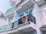 Bán Nhà Mặt Tiền Hẻm xe hơi 90 Dương Cát Lợi. Diện tích 3 x 10m. Gồm Trệt, 2 Lầu, Sân thượng. 4 phòng ngủ. Giá 1.95 Tỷ