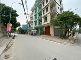 Bán Nhà Phân Lô, Ô Tô , Lạc Long Quân, Tây Hồ 83M Cấp 4, Mặt Tiền 8.8M Giá 15.6 Tỷ, Kinh Doanh Sầm Uất, Lh 0983416997.