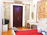 Bán Gấp Nhà Lô Góc Nguyễn Khang 34M 5 Tầng 3.3 Tỷ - Tặng Nội Thất
