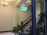 Nhà 3 Lầu Đẹp Không Tỳ Vết , Đường Thông, Xe Hơi Vào Tận Cửa. Bán Gấp Trong Tuần.
