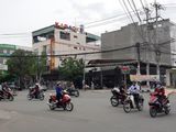 Bán Nhà Cấp 4 Dt 5 X 35M Full Thổ Cư Đang Cho Thuê Kinh Doanh Tốt Tại Mặt Tiền Đường Đồng Khởi