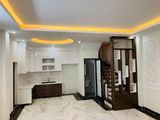 Cần Bán Nhà Nguyễn Trãi Thanh Xuân, 5 Tầng Hiện Đại, Gần Royal City, Giá 3.5 Tỷ.