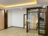 Chính Chủ Bán Nhà Yên Hòa - Trung Kính / 40M2 / 5 Tầng / Sổ Chính Chủ- Nở Hậu.