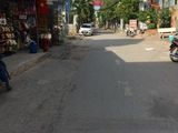 Cho Thuê Căn Nhà Nhỏ Dạng Ký Ốt Mặt Tiền Đường Số 9 Phường Hiệp Bình Chánh,quận Thủ Đứ