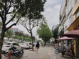Bán Nhà Mặt Đường Nguyễn Văn Huyên, Vỉa Hè Rộng Kd 60 Triệu, Dt54M2 X 7T Thang Máy Giá 24.6 Tỷ