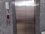 Mặt Phố Tây Hồ Kinh Doanh 30M2 –Mt 3.7 Mét - 6 Tầng – Thang Máy – Gần Hồ - Vỉa Hè Rộng