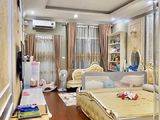 Phố Hoàng Cầu 60M2 X 5T, Thang Máy, Ô Tô Tránh, Tặng Nội Thất Tiền Tỷ -13.8 Tỷ- Ở Và Văn Phòng