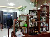 Nhà 1 Trệt, 1 Lầu, 1 Tum, 2 Ban Công (5X20.8M) 100% Thổ Cư.