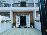 Bán Gấp Nhà 1 Triệt 1 Lầu Bình Chánh