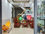 Bán Nhà Mặt Tiền DT743 Liền Kề Chợ Phú Phong